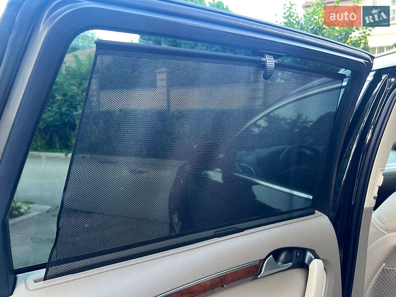 Внедорожник / Кроссовер Audi Q7 2015 в Киеве