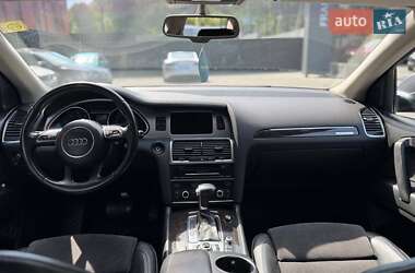 Внедорожник / Кроссовер Audi Q7 2011 в 