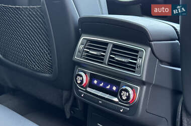 Внедорожник / Кроссовер Audi Q7 2017 в 