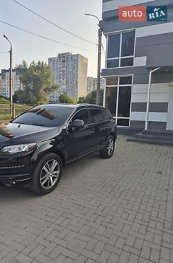 Audi Q7 2011