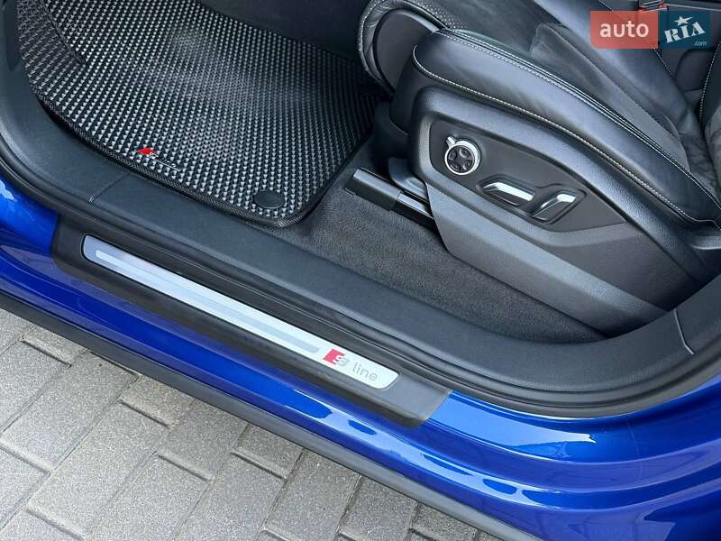 Внедорожник / Кроссовер Audi Q7 2016 в Харькове