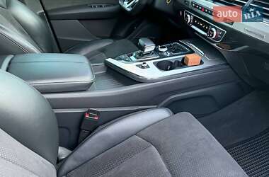 Внедорожник / Кроссовер Audi Q7 2016 в Харькове