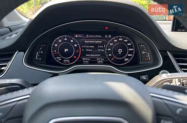 Внедорожник / Кроссовер Audi Q7 2017 в 