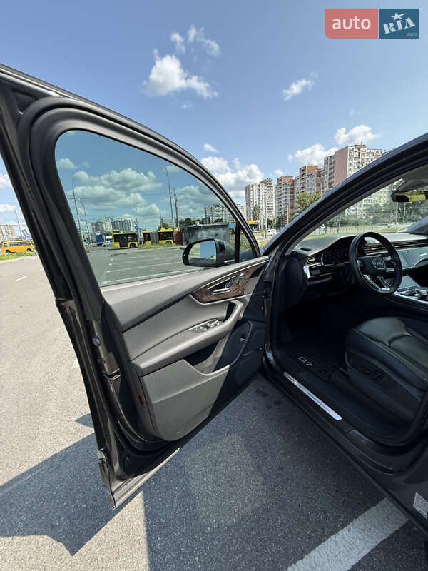 Внедорожник / Кроссовер Audi Q7 2019 в Киеве фото 21 Внедорожник / Кроссовер Audi Q7 2019 в Киеве