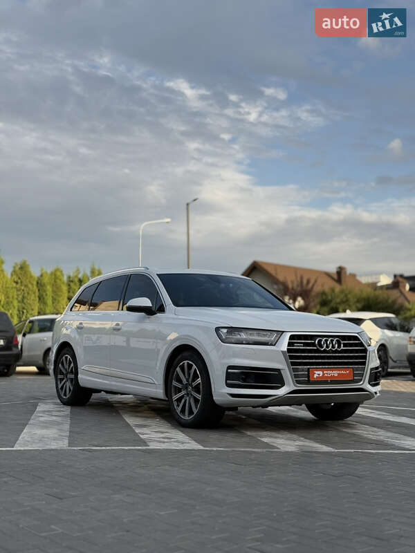 Внедорожник / Кроссовер Audi Q7 2016 в Ровно