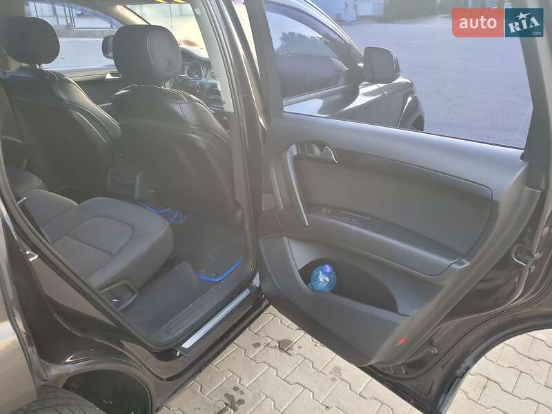 Внедорожник / Кроссовер Audi Q7 2012 в Хмельницком