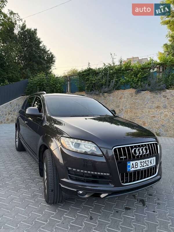 Позашляховик / Кросовер Audi Q7 2011 в Вінниці
