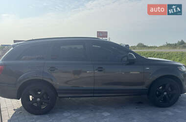 Внедорожник / Кроссовер Audi Q7 2014 в 