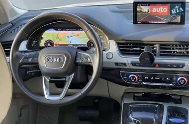Внедорожник / Кроссовер Audi Q7 2019 в 