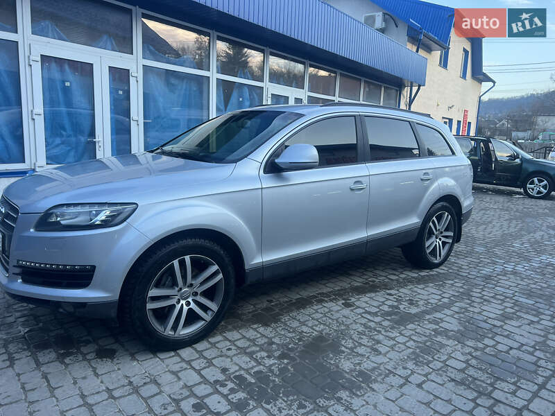 Позашляховик / Кросовер Audi Q7 2008 в Кременці