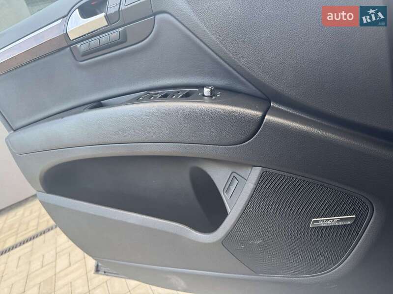 Внедорожник / Кроссовер Audi Q7 2013 в Львове