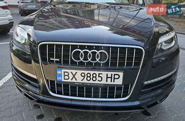 Внедорожник / Кроссовер Audi Q7 2011 в 