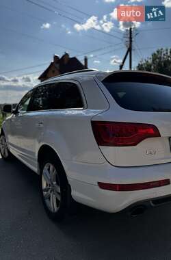 Внедорожник / Кроссовер Audi Q7 2012 в 