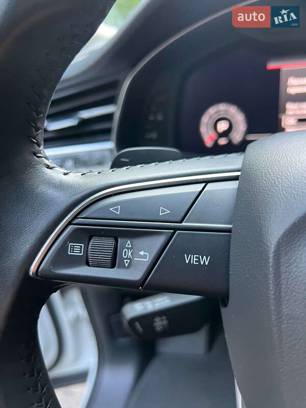 Позашляховик / Кросовер Audi Q7 2019 в Києві фото 92 Позашляховик / Кросовер Audi Q7 2019 в Києві