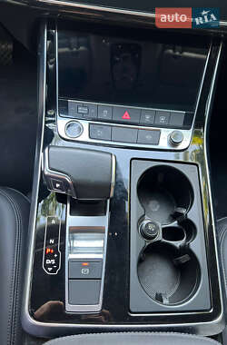 Внедорожник / Кроссовер Audi Q7 2019 в 