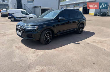 Позашляховик / Кросовер Audi Q7 2020 в Житомирі