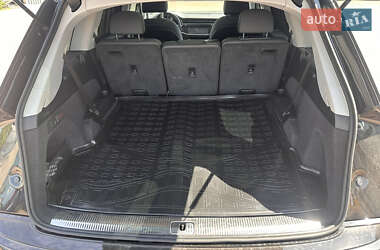 Внедорожник / Кроссовер Audi Q7 2020 в 