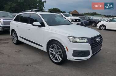 Внедорожник / Кроссовер Audi Q7 2018 в 