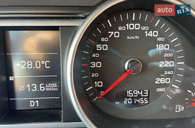 Внедорожник / Кроссовер Audi Q7 2015 в 