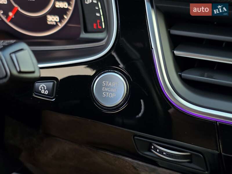 Внедорожник / Кроссовер Audi Q7 2017 в Луцке