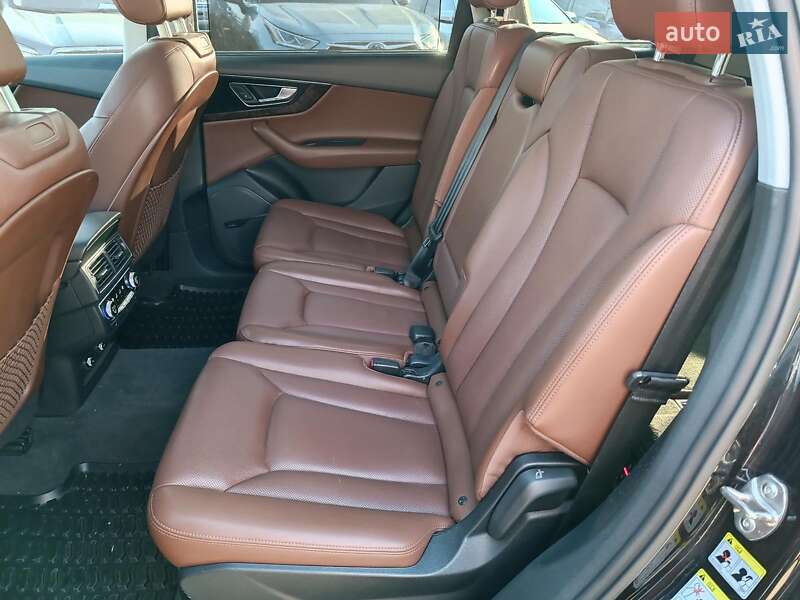 Внедорожник / Кроссовер Audi Q7 2018 в Харькове фото 16 Внедорожник / Кроссовер Audi Q7 2018 в Харькове