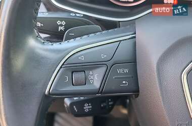 Внедорожник / Кроссовер Audi Q7 2018 в 