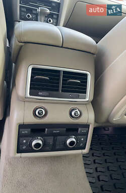 Внедорожник / Кроссовер Audi Q7 2013 в 