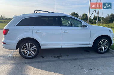 Внедорожник / Кроссовер Audi Q7 2013 в 