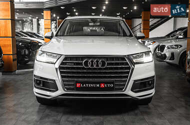 Audi Q7 2016