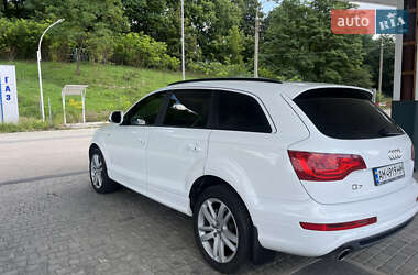 Внедорожник / Кроссовер Audi Q7 2011 в 