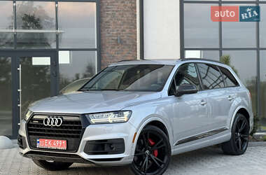Внедорожник / Кроссовер Audi Q7 2019 в 