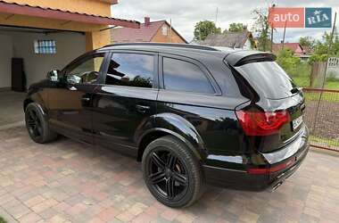 Внедорожник / Кроссовер Audi Q7 2011 в 