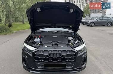 Внедорожник / Кроссовер Audi Q7 2024 в 