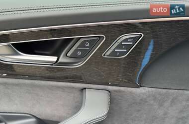 Внедорожник / Кроссовер Audi Q7 2024 в 