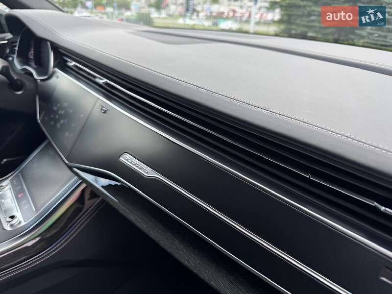 Внедорожник / Кроссовер Audi Q7 2024 в Киеве
