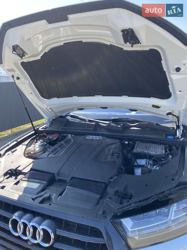 Внедорожник / Кроссовер Audi Q7 2017 в Тячеве фото 66 Внедорожник / Кроссовер Audi Q7 2017 в Тячеве