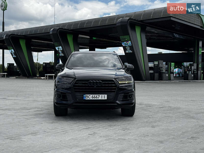 Внедорожник / Кроссовер Audi Q7 2016 в Львове