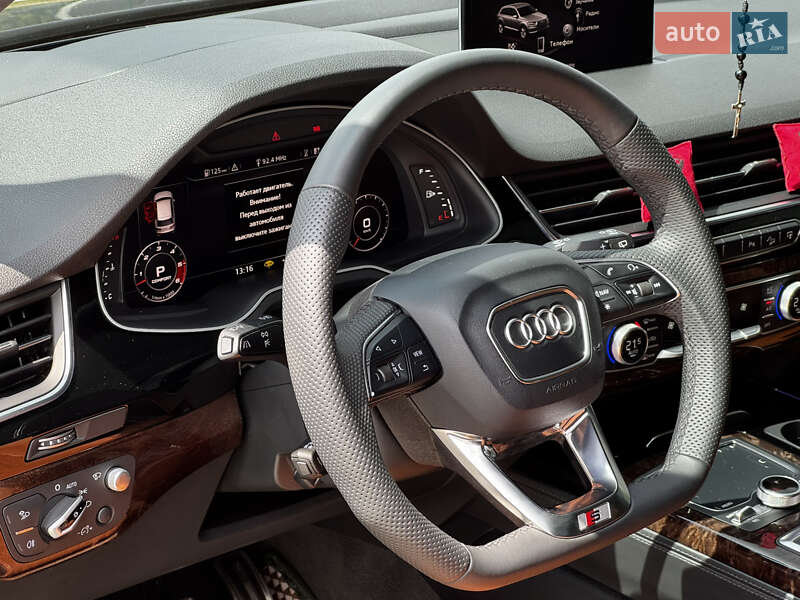 Внедорожник / Кроссовер Audi Q7 2016 в Львове