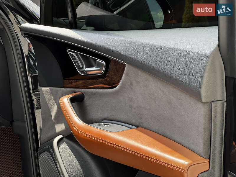 Внедорожник / Кроссовер Audi Q7 2016 в Львове