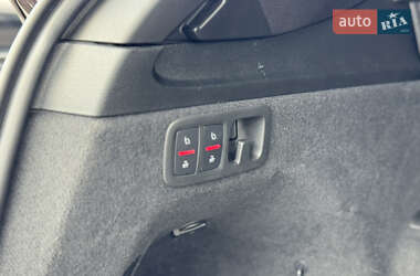 Внедорожник / Кроссовер Audi Q7 2020 в 