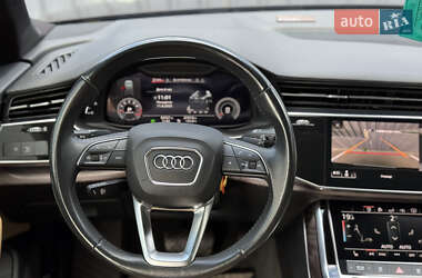 Внедорожник / Кроссовер Audi Q7 2020 в 