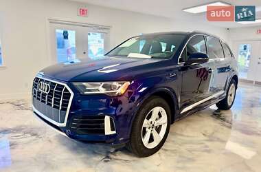 Внедорожник / Кроссовер Audi Q7 2021 в 