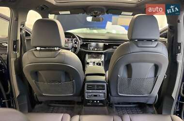 Внедорожник / Кроссовер Audi Q7 2021 в 