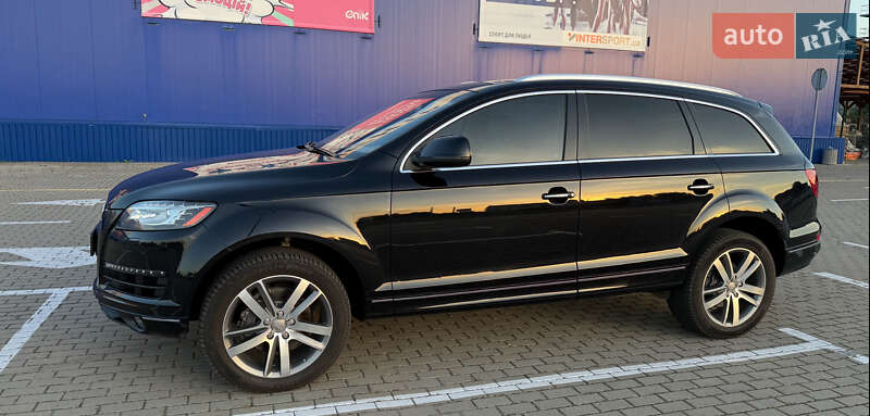 Позашляховик / Кросовер Audi Q7 2013 в Нововолинську