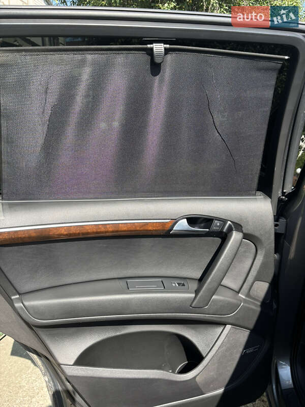 Позашляховик / Кросовер Audi Q7 2012 в Броварах