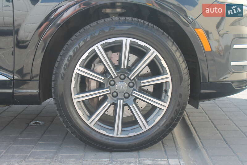 Внедорожник / Кроссовер Audi Q7 2015 в Львове