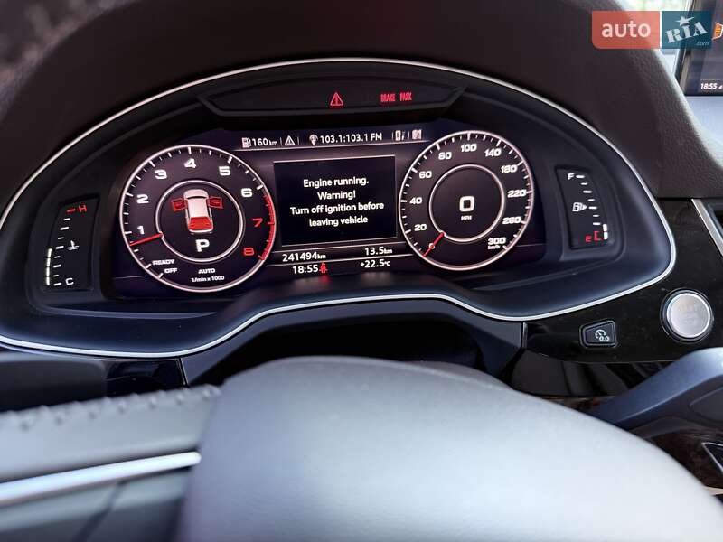 Внедорожник / Кроссовер Audi Q7 2016 в Киеве