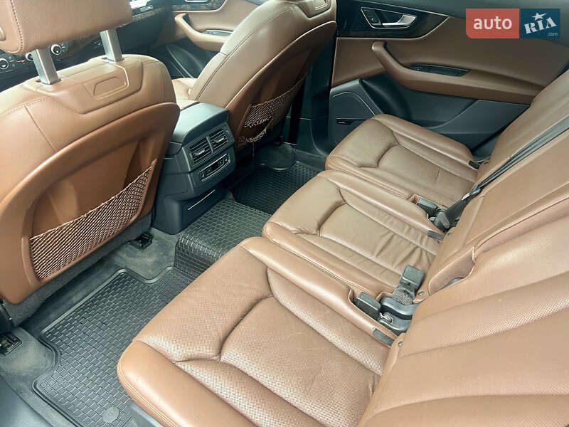 Позашляховик / Кросовер Audi Q7 2017 в Мукачевому фото 18 Позашляховик / Кросовер Audi Q7 2017 в Мукачевому