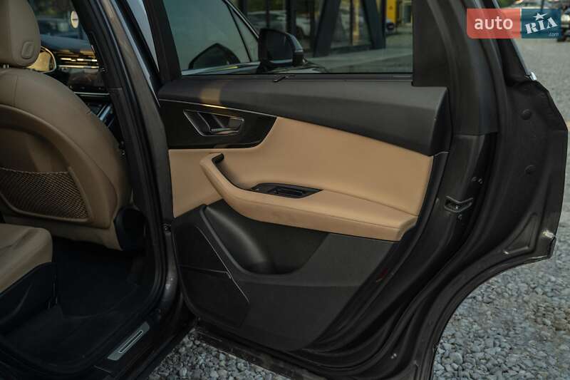 Внедорожник / Кроссовер Audi Q7 2021 в Черновцах фото 56 Внедорожник / Кроссовер Audi Q7 2021 в Черновцах