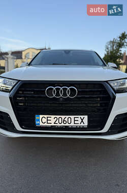 Внедорожник / Кроссовер Audi Q7 2017 в 
